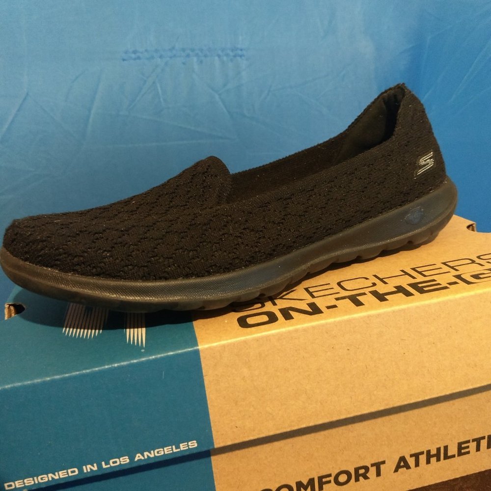 SKECHERS Lite Flats, Black, 9.0 US